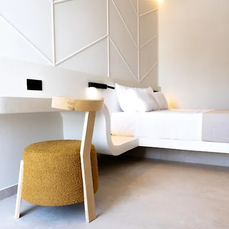 Апартаменты Celestial By Mike Парос