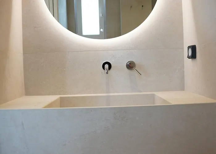 Celestial By Mike アパート パロス島