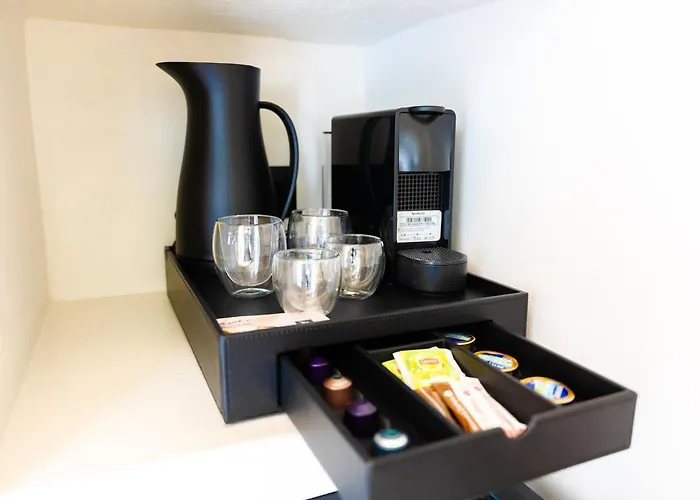 Celestial By Mike パロス島